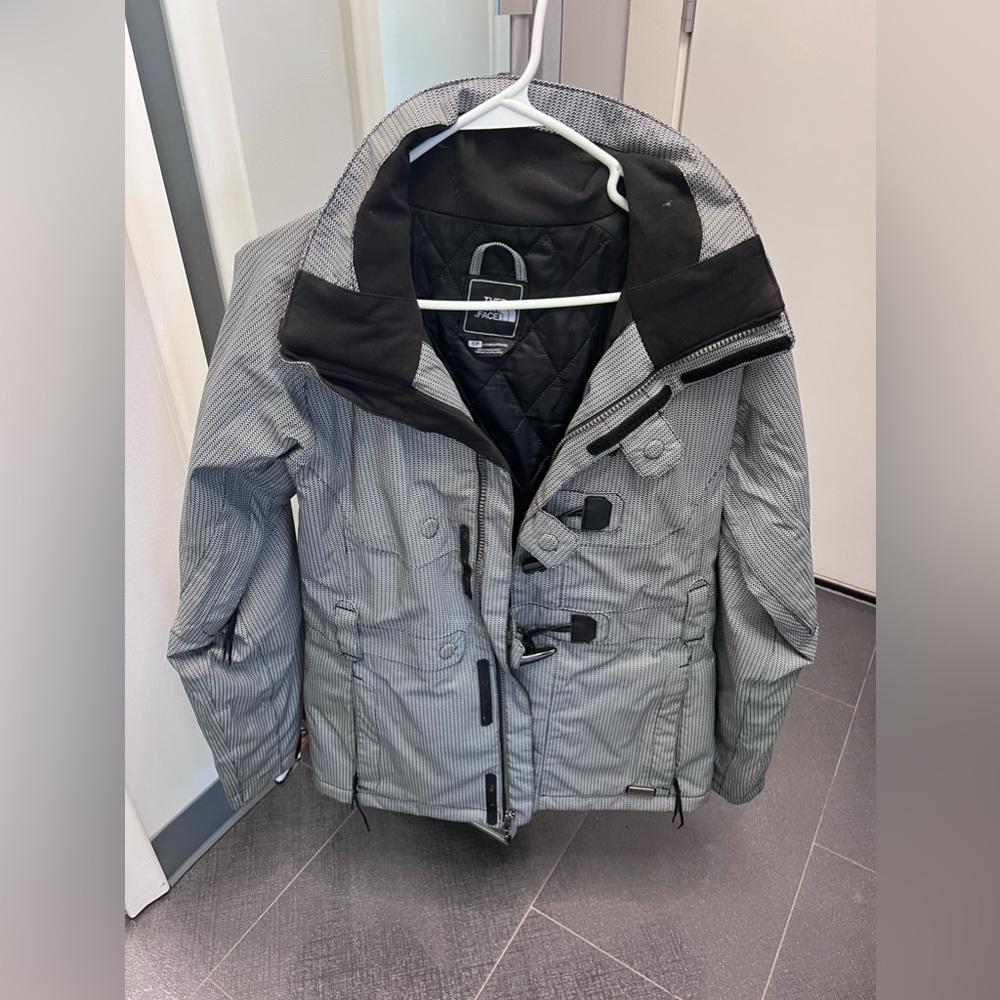 North face women's jacket